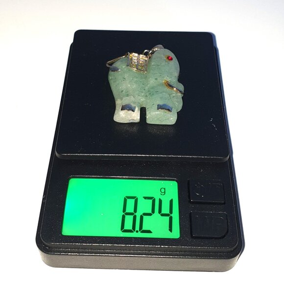 Vintage Genuine Pale Green Jade Elephant Amulet Pendant – Good Fortune Necklace - Picture 9 of 9